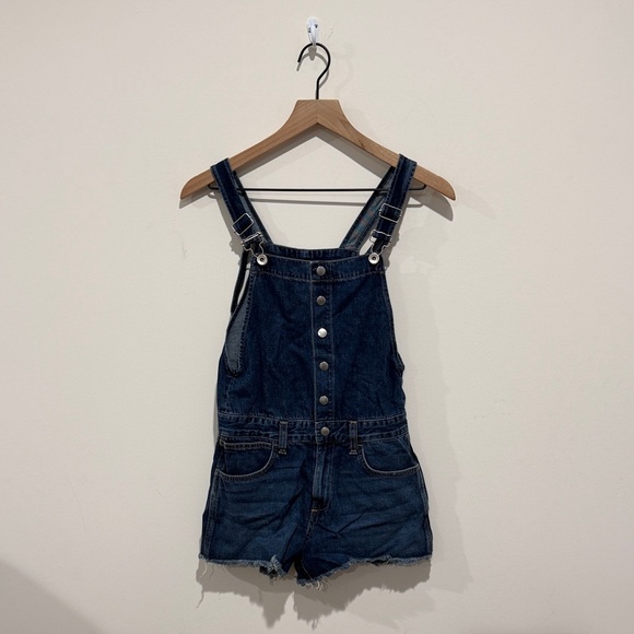 • Rag & Bone • Women’s Lou Denim Overall Shorts Bluebird Wash Small - Picture 3 of 5